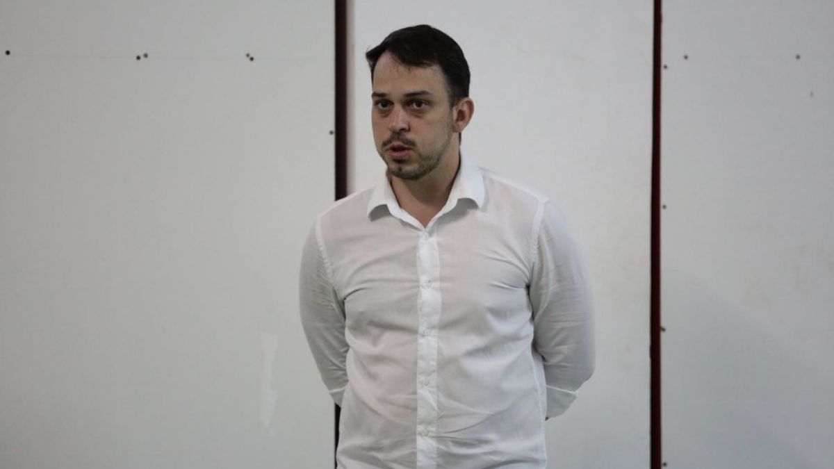 Atento ao mercado, Santa Cruz prospecta nomes e vai em busca de meia e atacante