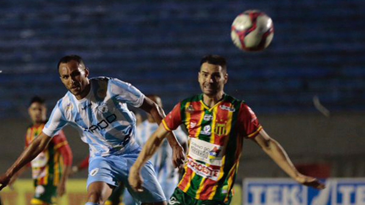 De virada, Sampaio Corrêa perde para o Londrina e aumenta jejum sem vitórias na Série B