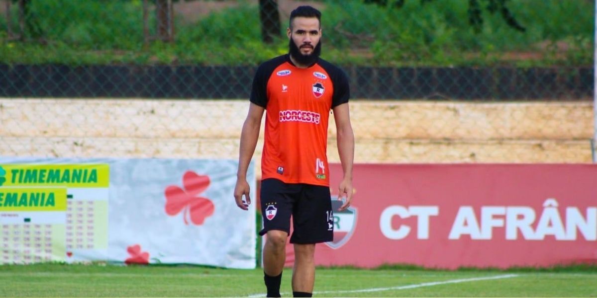 Santa Cruz fecha a contratação de Matheus Lira, revelado pelo Ceará