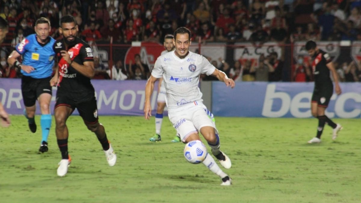 Com gol aos 48 do 2º tempo, Bahia perde para o Atlético-GO e pode voltar ao Z4