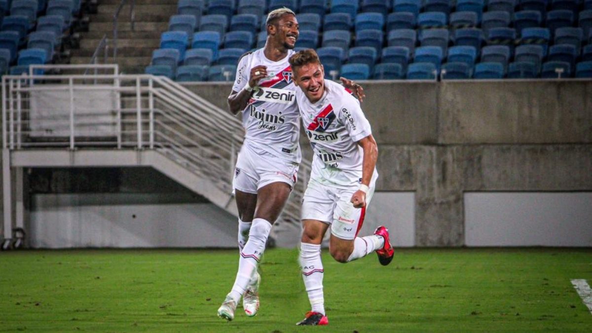 Ferroviário acerta renovações de Wandson e Clisman, do Atlético-CE