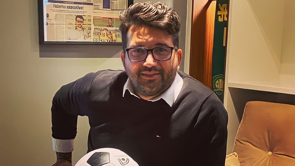 Sampaio Corrêa troca executivo de futebol e anuncia contratação Zé Renato