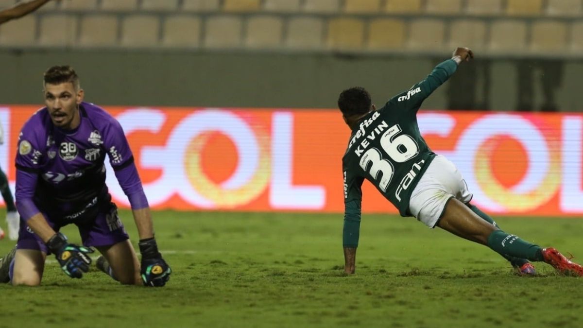 Em apresentação apática, Ceará decepciona e perde para time sub-20 do Palmeiras