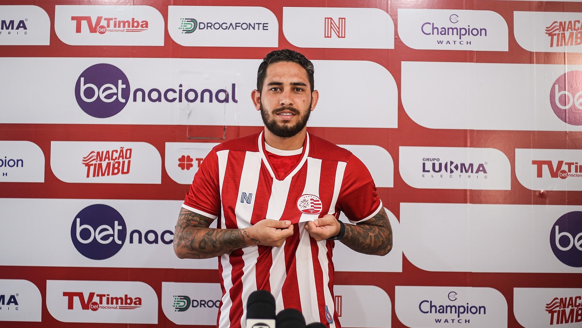 Leandro Carvalho diz que está pronto para estrear pelo Náutico