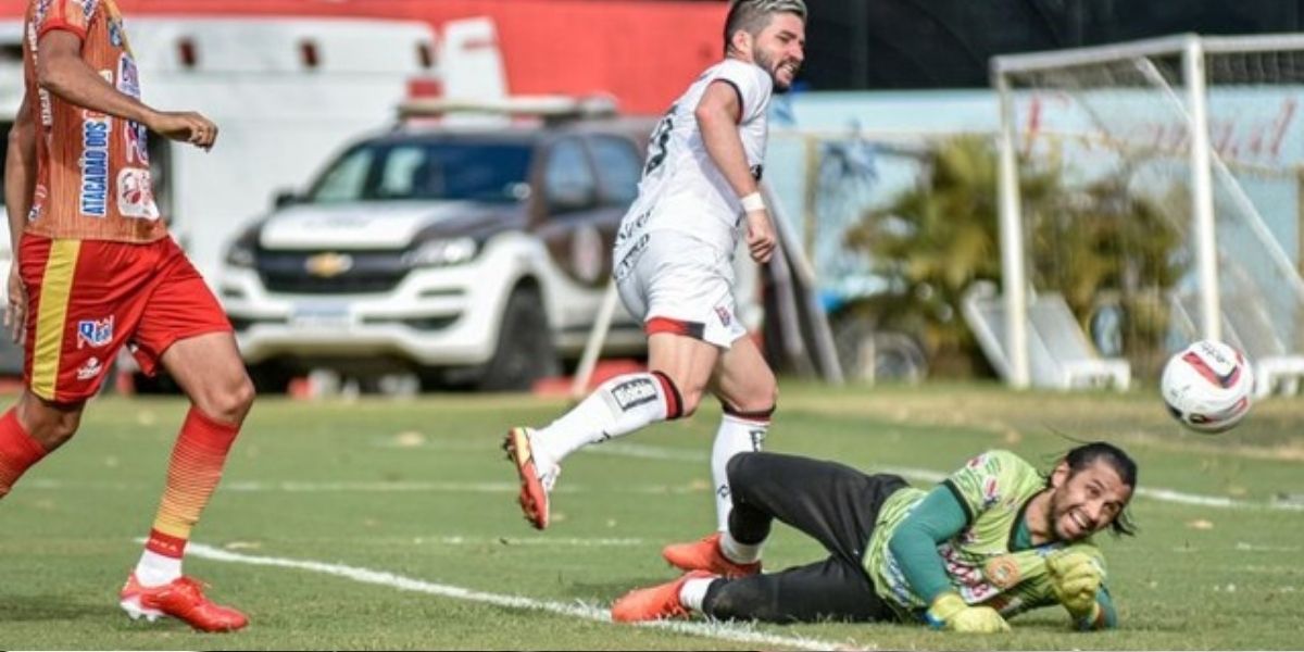 Vídeo: assista aos gols do empate entre Vitória e Juazeirense pelo Estadual