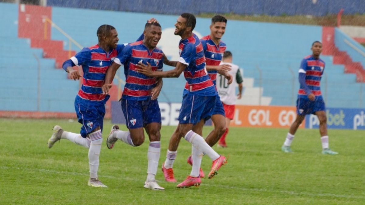 Em jogo tranquilo, Fortaleza domina e goleia o Concórdia-SC na estreia da Copinha