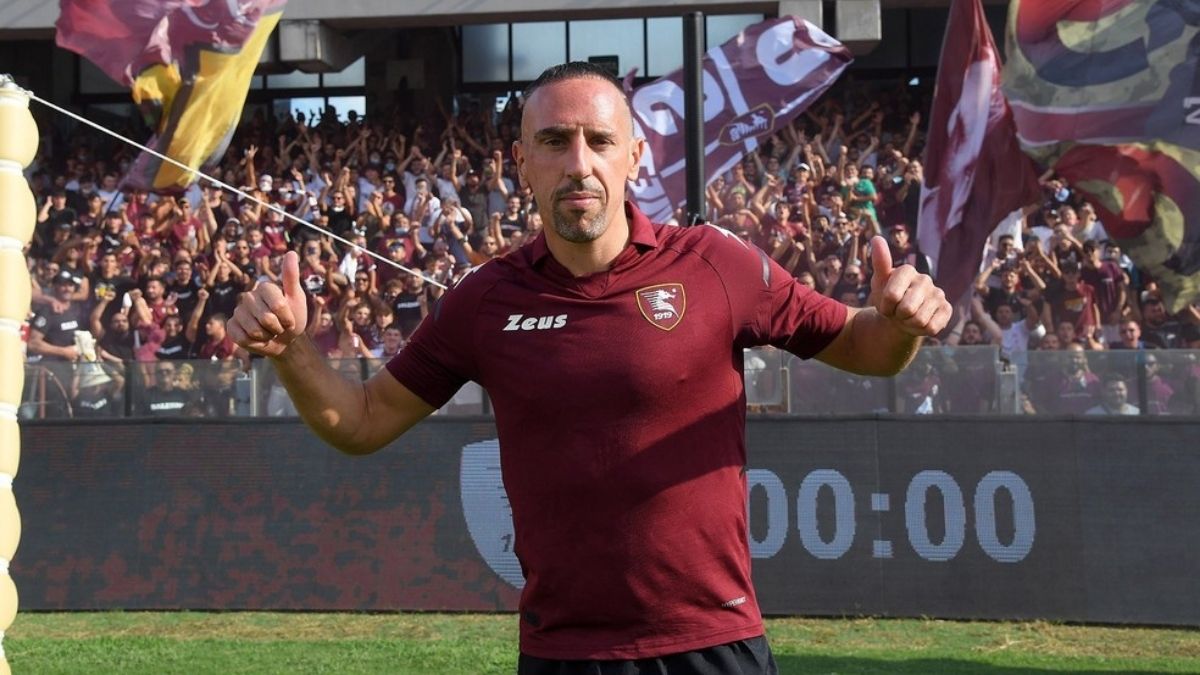 Presidente do Ceará afirma que francês Ribéry foi oferecido ao clube