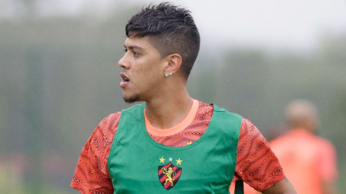 Volante Betinho aciona Sport na Justiça do Trabalho