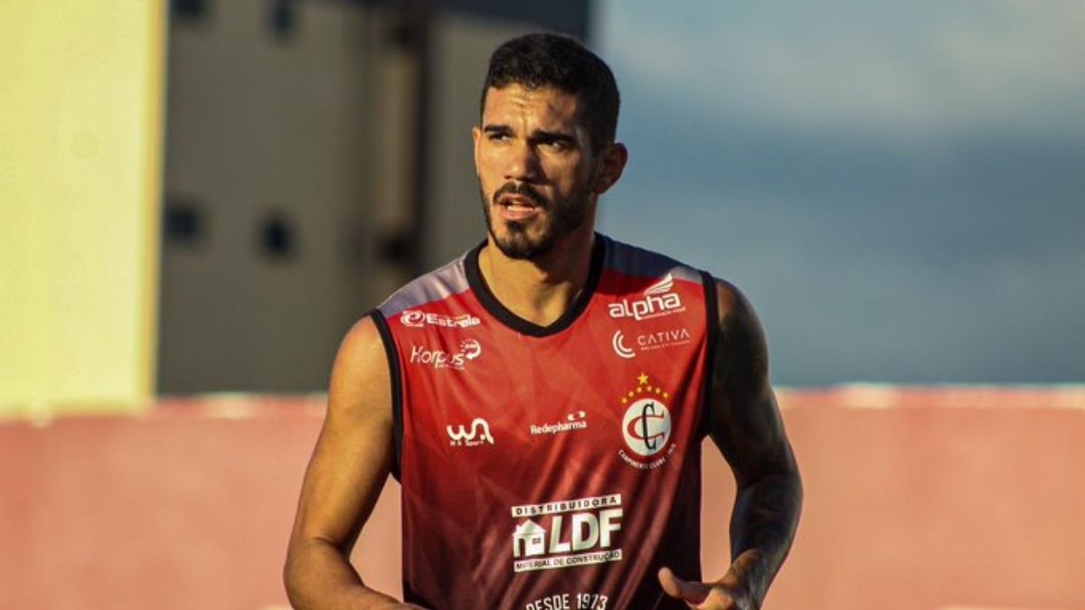 Campinense: Zagueiro Weverton pede para ser desligado e deixa Raposa