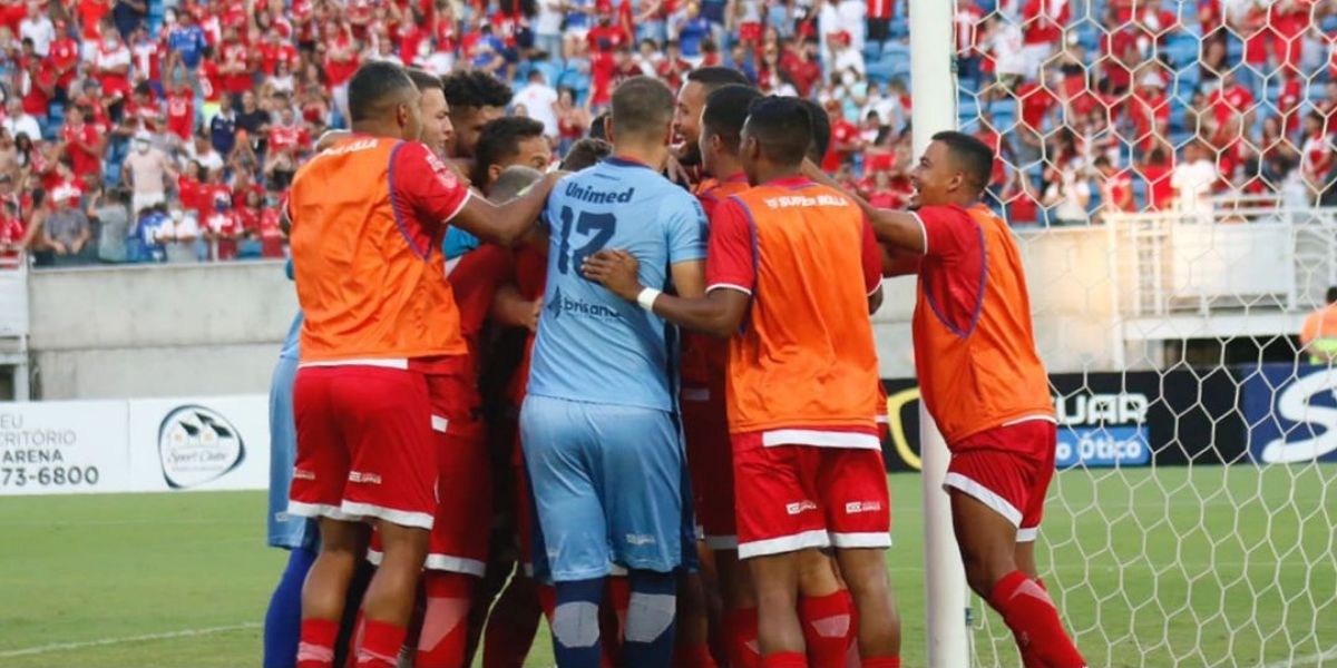 América-RN vence Força e Luz de virada e pega o ABC na final do 1º turno do Potiguar