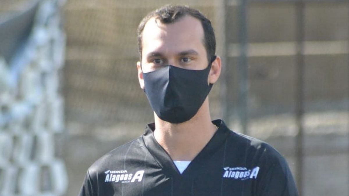 Presidente do ASA prega cautela para encontrar substituto de Celso Teixeira