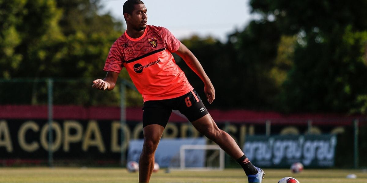 Executivo do Sport confirma saída de Rodrigão: ‘Opção técnica e orçamentária’
