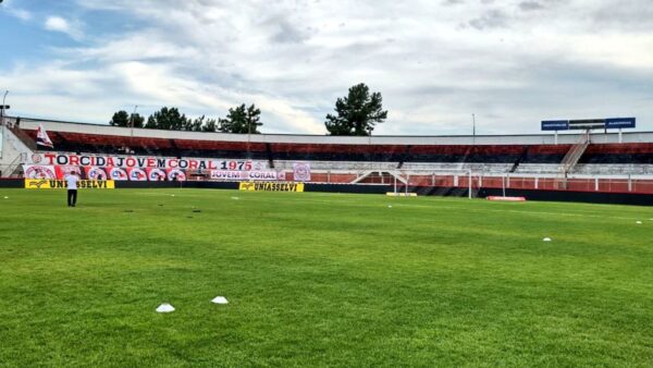 Estádio Carneirão recebe Atlético-BA x Bahia pelo Baiano