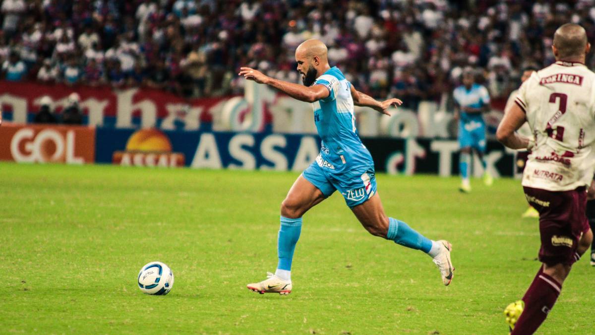 Zé Welison comemora golaço em estreia pelo Fortaleza e fala de duelo contra o Atlético-BA: “Jogo difícil”