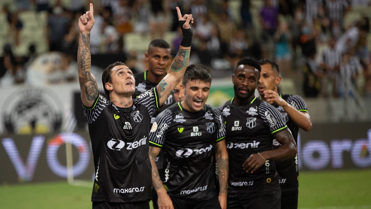 Ceará é efetivo, bate CSA e garante vaga nas quartas da Copa do Nordeste