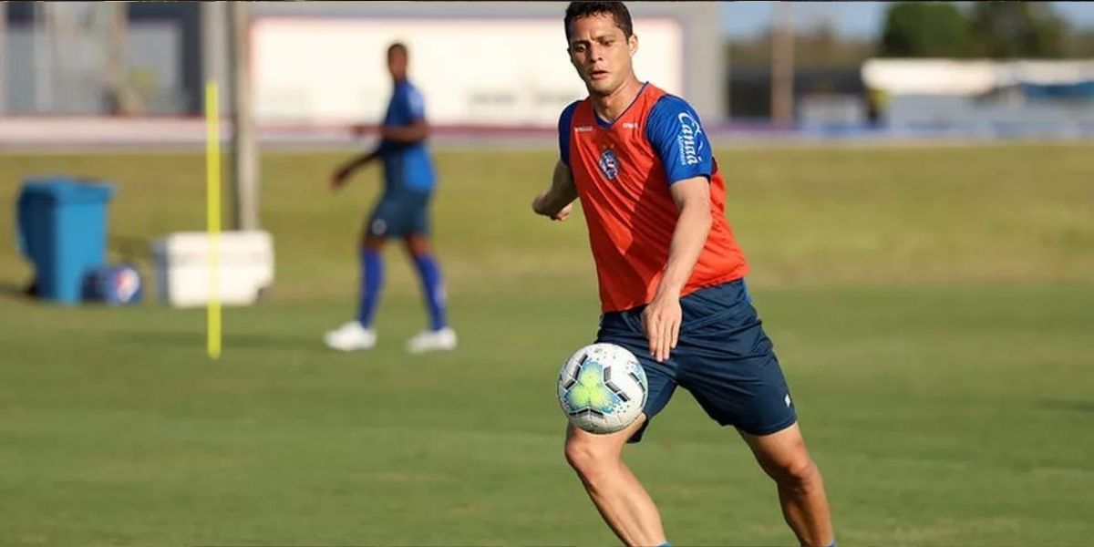 Anderson Martins é regularizado e fica à disposição para estrear pelo CSA