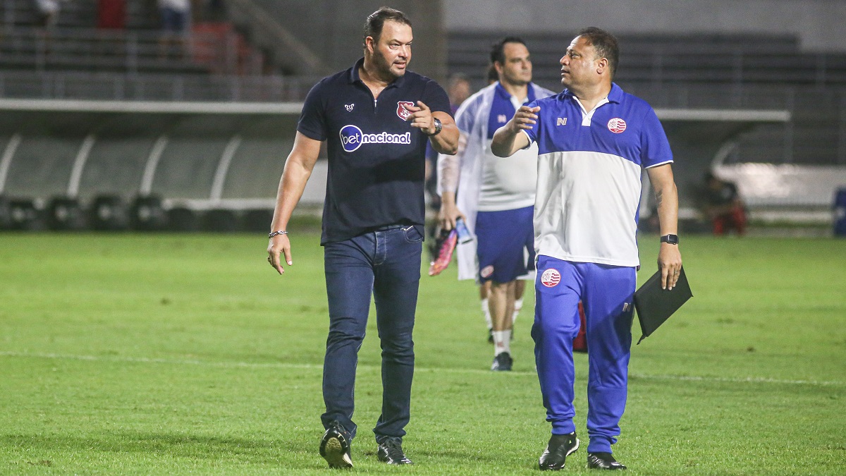 Roberto Fernandes ressalta força do grupo após vitória e mira opções para a final
