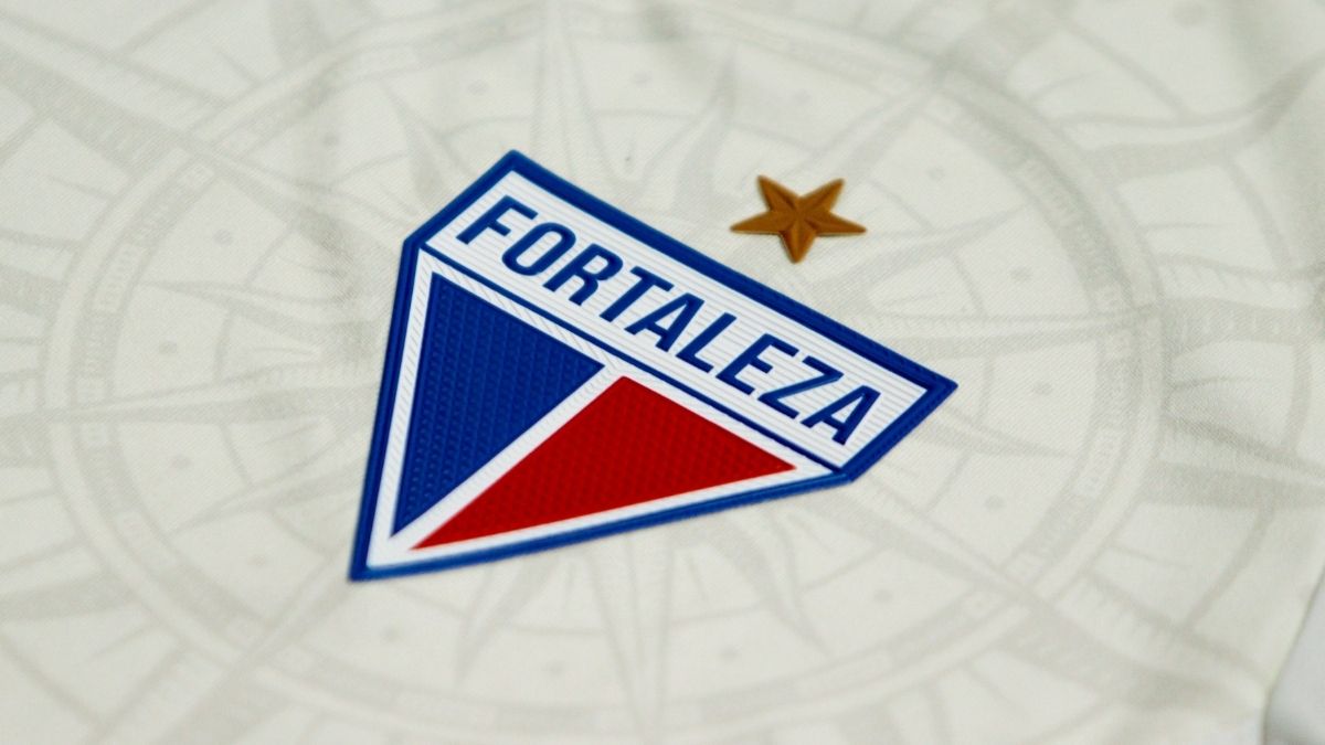 ‘La Dorada’: Fortaleza lança camisa especial para a disputa da Libertadores da América