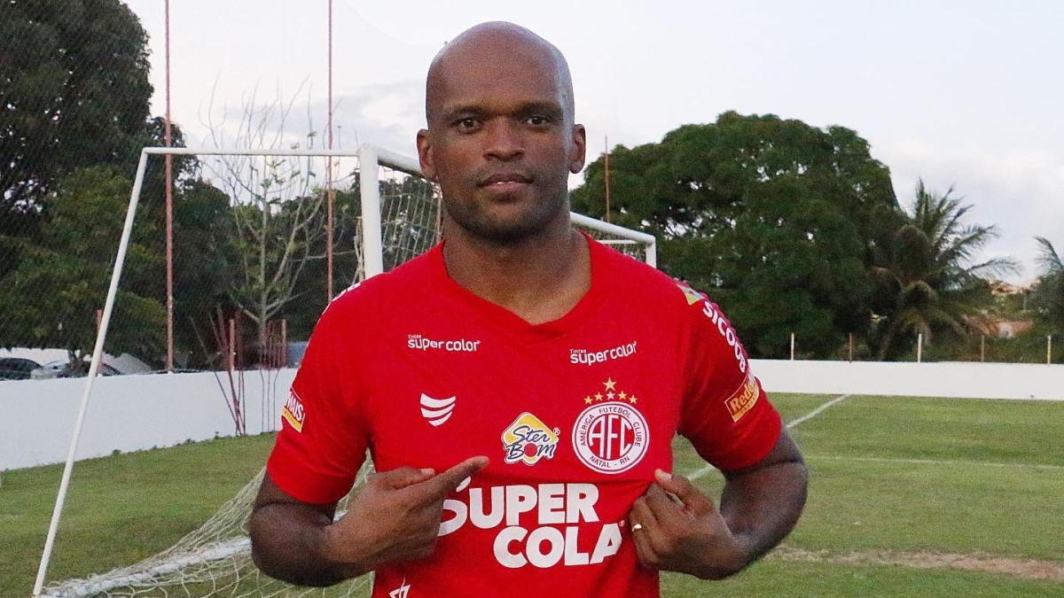 América-RN contrata zagueiro Edson Silva, ex-Fortaleza, São Paulo e Botafogo