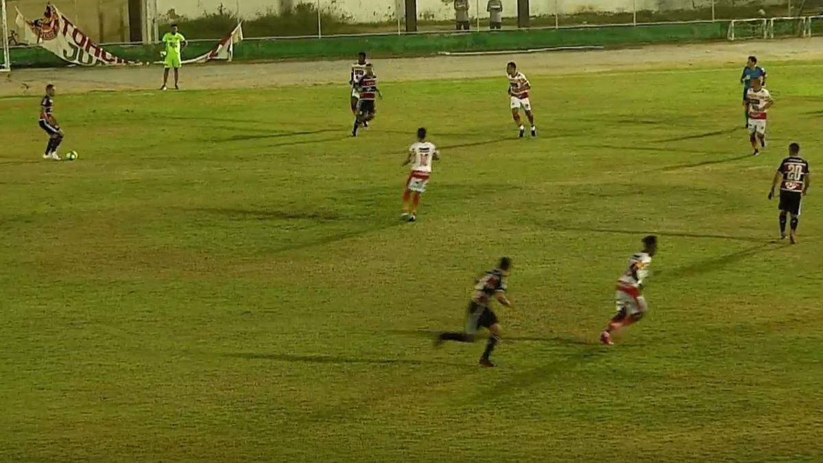Contra o Santa Cruz, Juazeirense marca aos 47′ do 2º tempo e vence 1ª na Série D