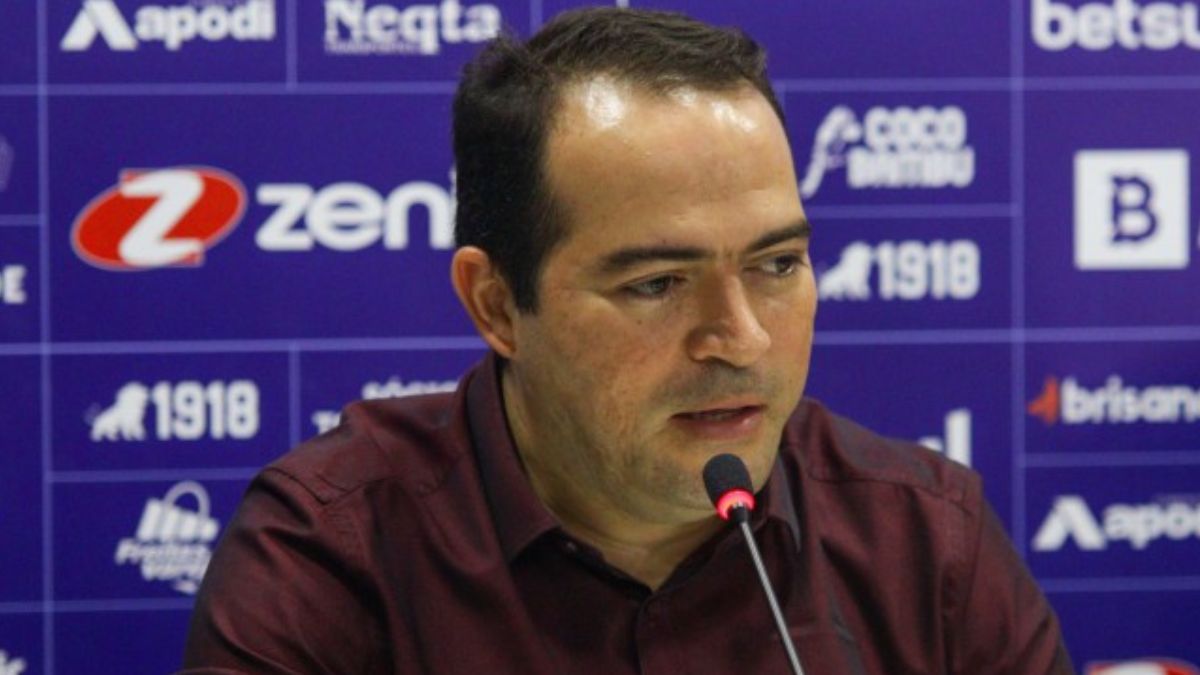 Presidente do Fortaleza classifica arbitragem como “péssima” e avisa que pedirá áudios da cabine do VAR