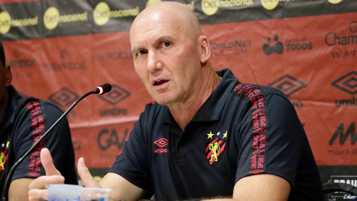 Técnico enaltece evolução do Sport, mesmo com empate: “Estamos no caminho certo”