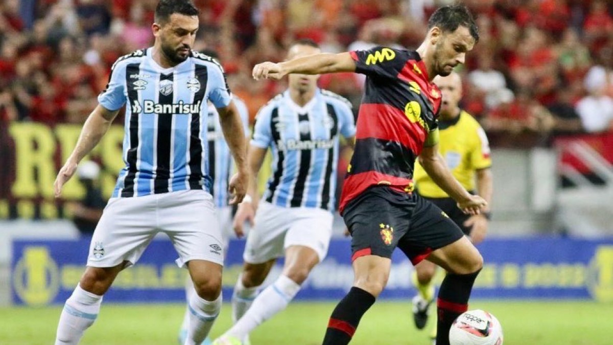 Sport faz jogo movimentado com Grêmio, mas fica no empate e segue no G4 da Série B 2 Posts