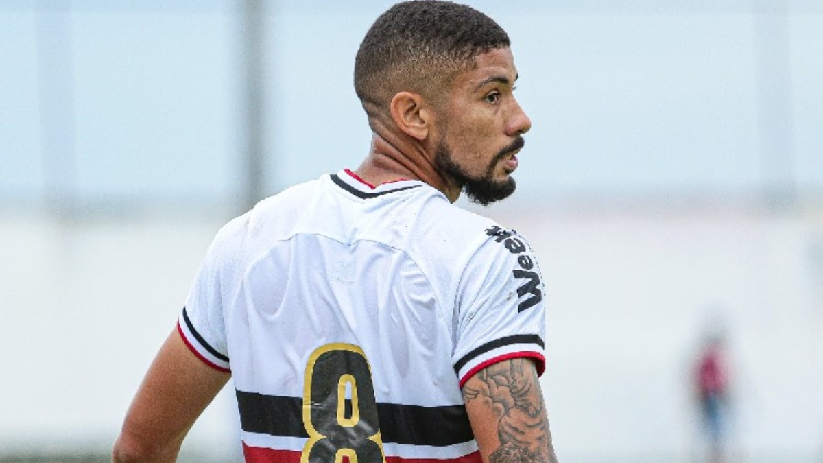 Santa Cruz: Rodrigo Yuri alega problemas pessoais e deixa clube