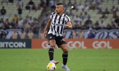 No Ceará, Fernando Sobral elogia técnico Marquinhos Santos: "Cheio de ambição"