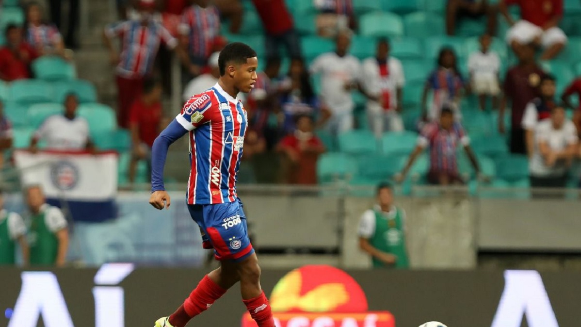 André sente lesão no jogo do Bahia contra o Athletico e fará exame