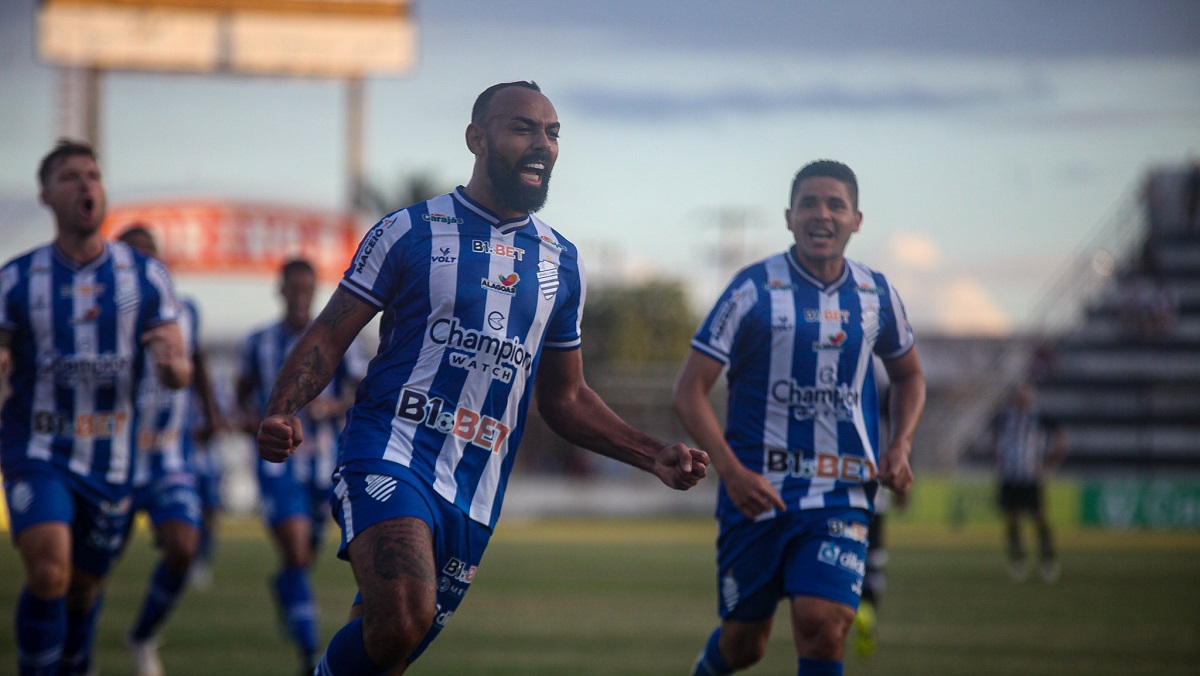 CSA libera Dalberto e atacante acerta com o Paysandu