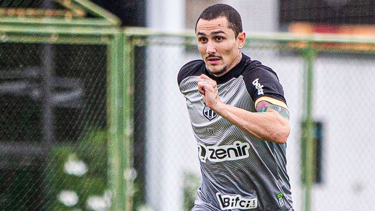 Ceará fecha preparação para enfrentar o Corinthians na Arena Castelão; veja time