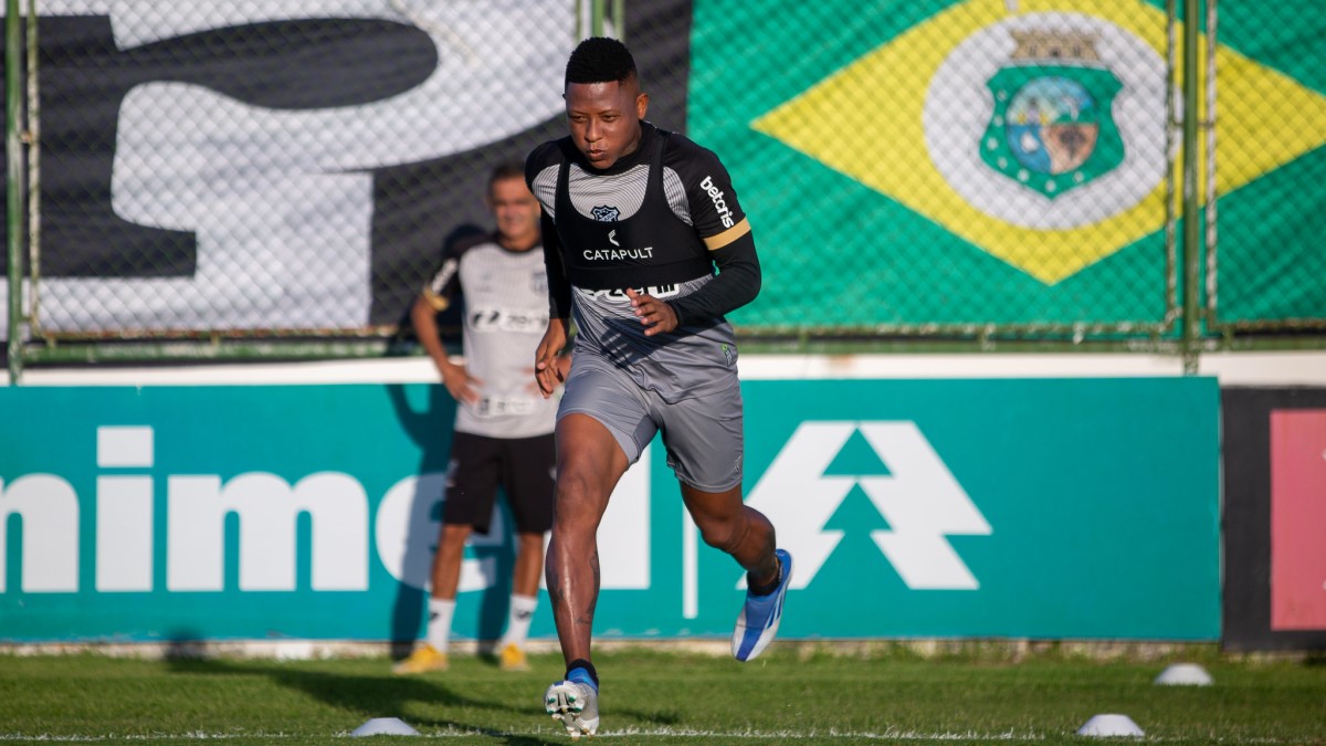 Ceará regulariza Rigonato e Jhon Vásquez, que podem estrear contra Juventude 2 Jhon Vásquez, atacante do Ceará