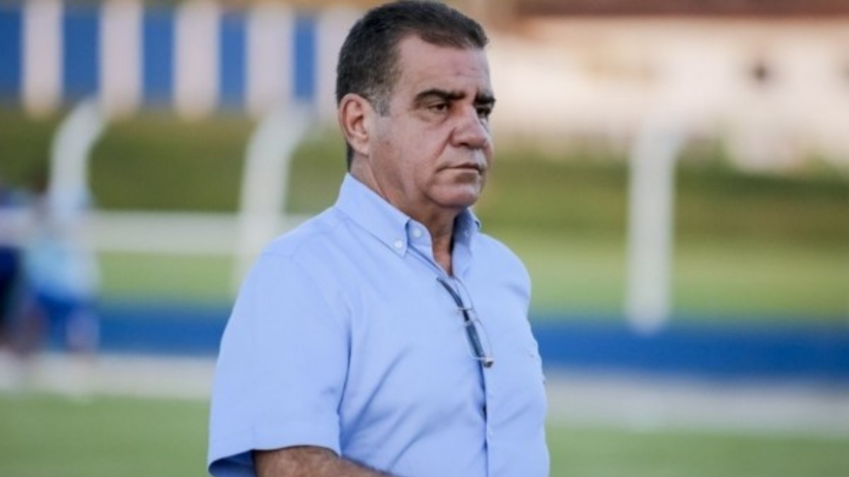 Raimundo Tavares, diretor de futebol do CSA