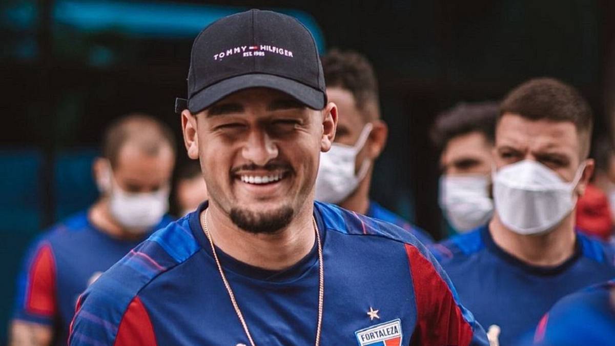 Igor Torres participa de treino no Bahia, e deixa torcedores na expectativa pelo anuncio