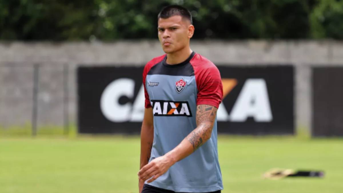 Por dívida com Boca Juniors, FIFA pune Vitória com transfer ban