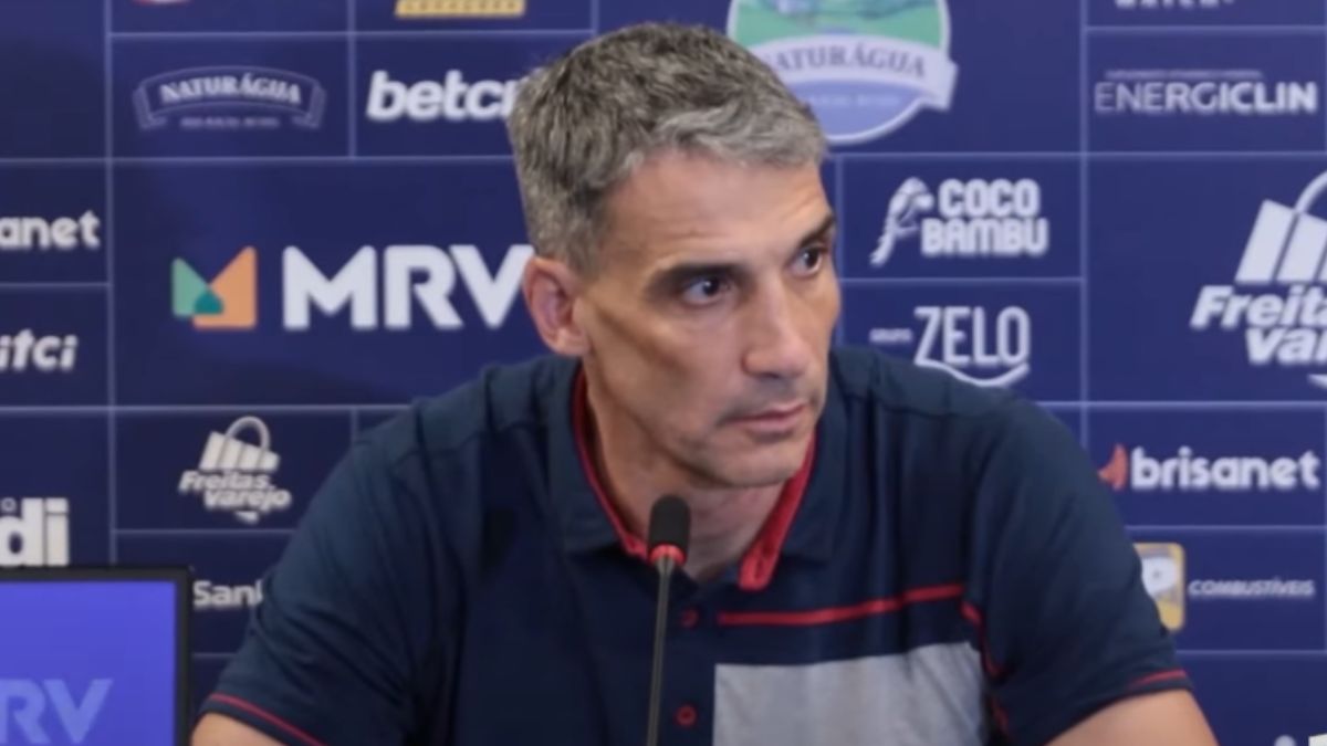 Vojvoda enaltece desempenho do Fortaleza e celebra saída da zona de rebaixamento