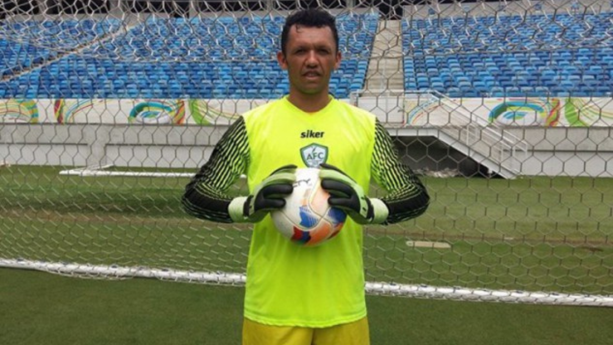 Goleiro Messi, ex-Alecrim, único jogador a se assumir gay enquanto atuava no Nordeste