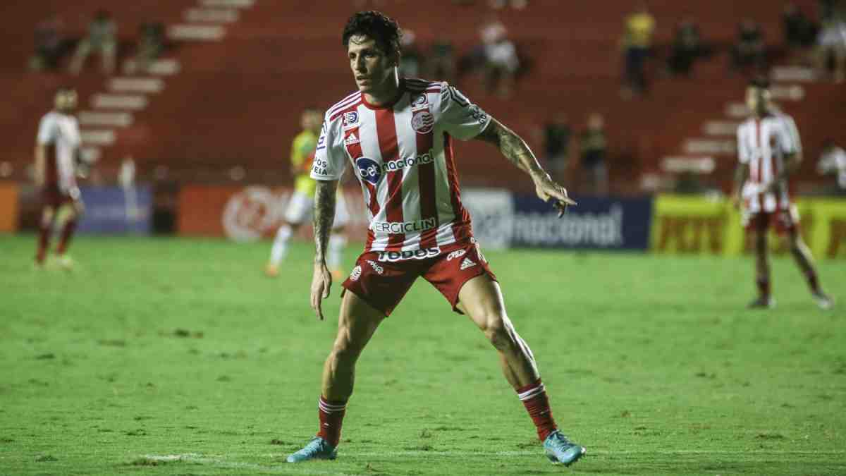 Em busca da 3ª vitória consecutiva na Série B, Náutico encara o Vasco, que ainda não perdeu como mandante