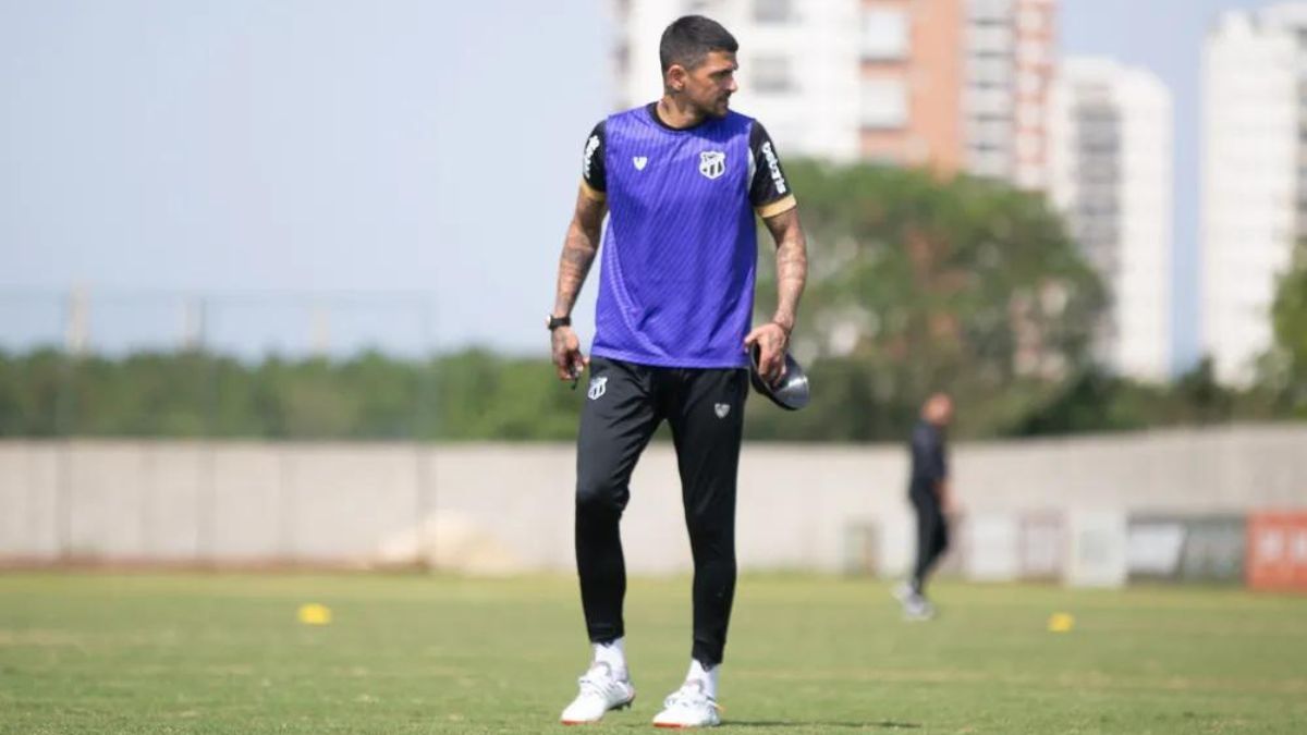 Desfalcado, Ceará trabalha opções para enfrentar o Santos pela Série A; confira