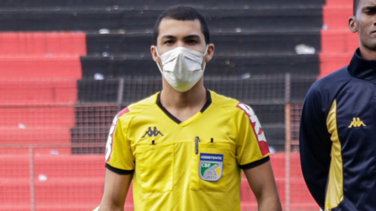 Bandeirinha da FPF denuncia retaliações e homofobia por parte da Comissão de Arbitragem de PE