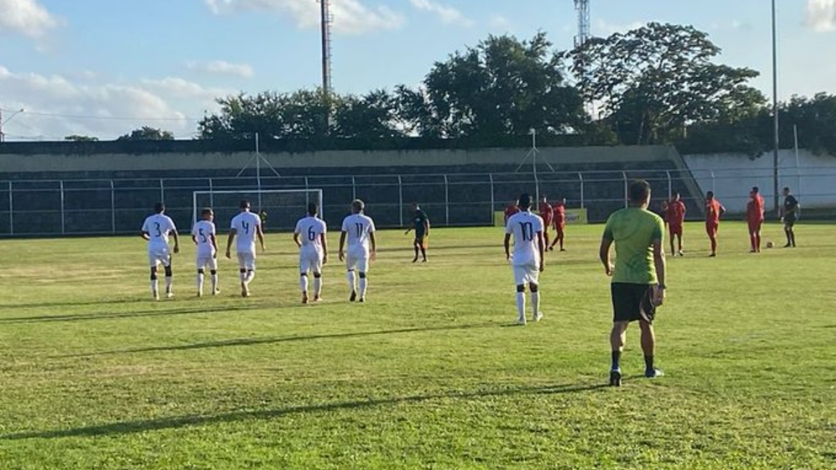 PE A2: Com apenas oito atletas em campo, América-PE é goleado pelo Atlético Torres