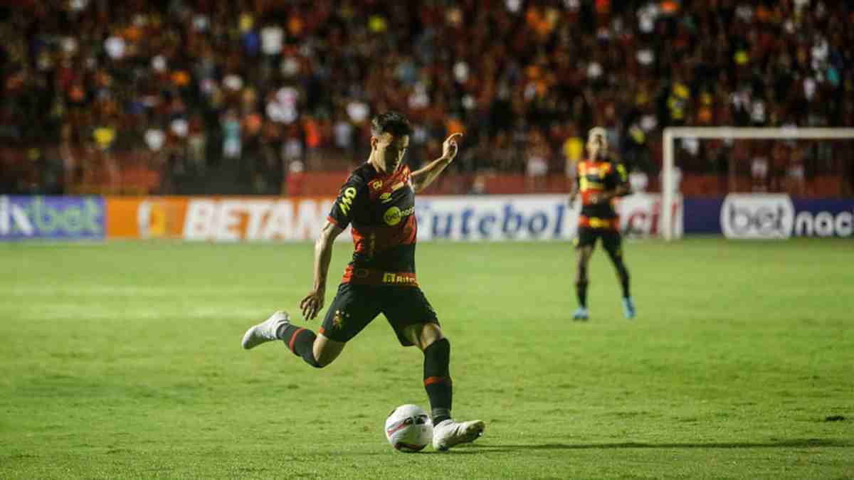 Labandeira comemora momento no Sport e projeta duelo ante o Grêmio: “Temos condições de vencer”
