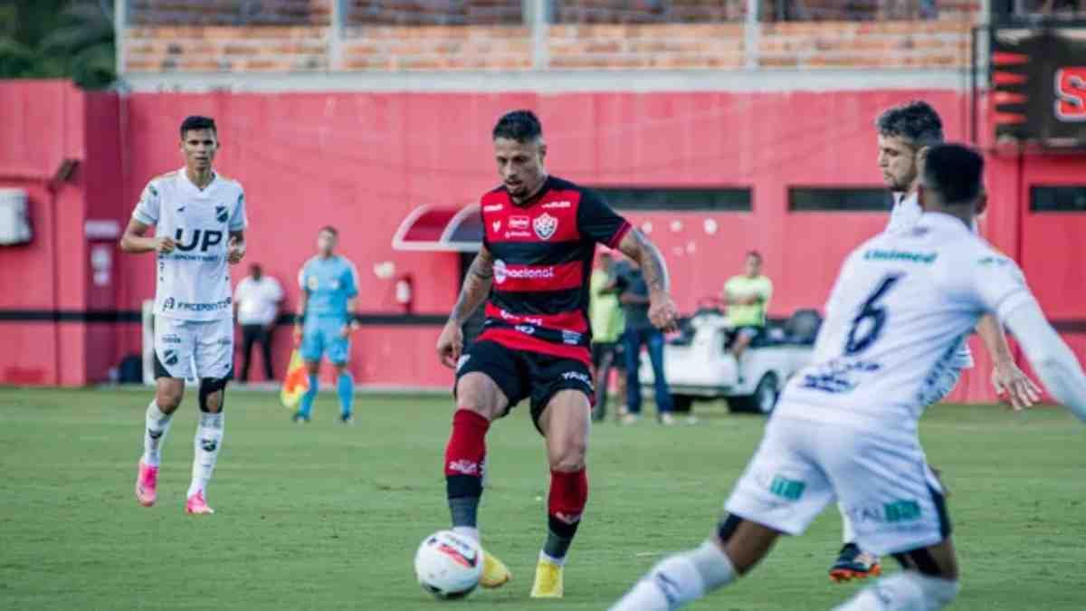 Pelo quadrangular da Série C, Vitória e ABC empatam sem gols no Barradão