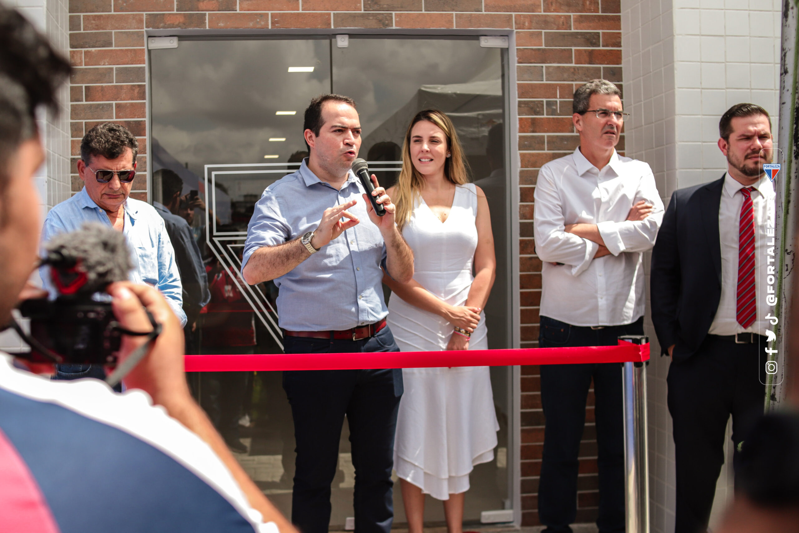 Em festa de aniversário, Fortaleza inaugura obra do Hotel Ribamar Bezerra 6 Posts