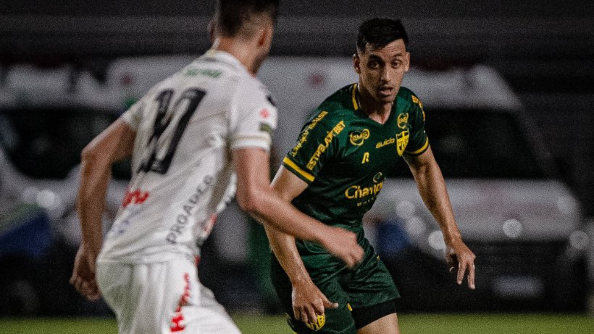 Em jogo morno, CRB vence e rebaixa Operário à Série C