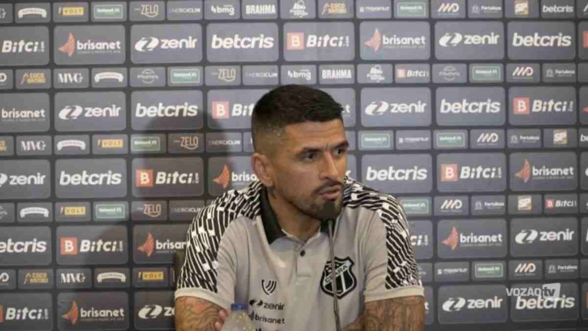 Lucho evita comentar expulsão de Vina, do Ceará, mas diz: “Não consigo controlar emoções que os jogadores sentem”