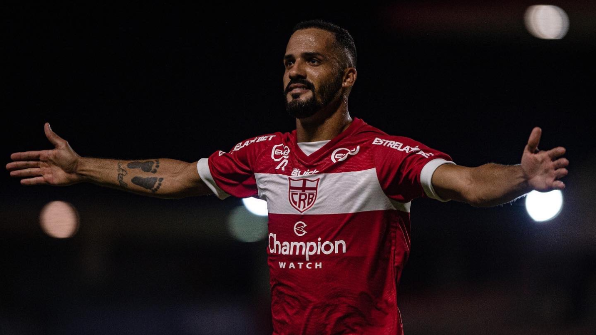 CRB tem cinco desfalques por suspensão para jogo contra o Tombense