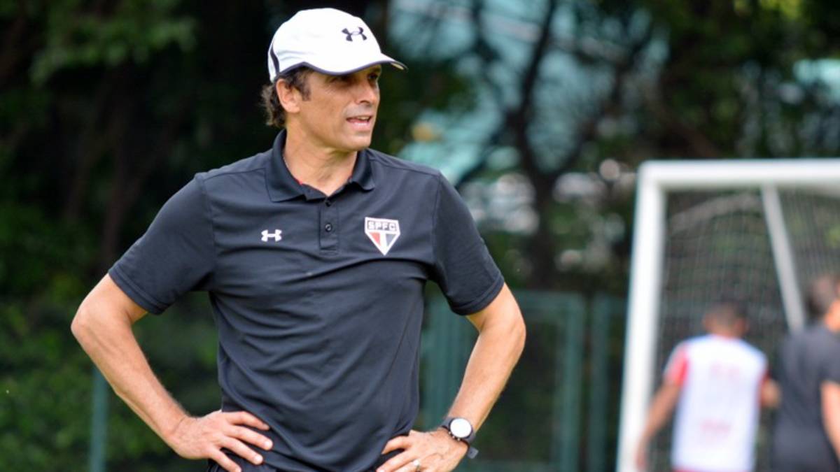 Milton Cruz mantém cautela com procura do Sport, mas diz: “Me passaram o projeto, vamos conversar”