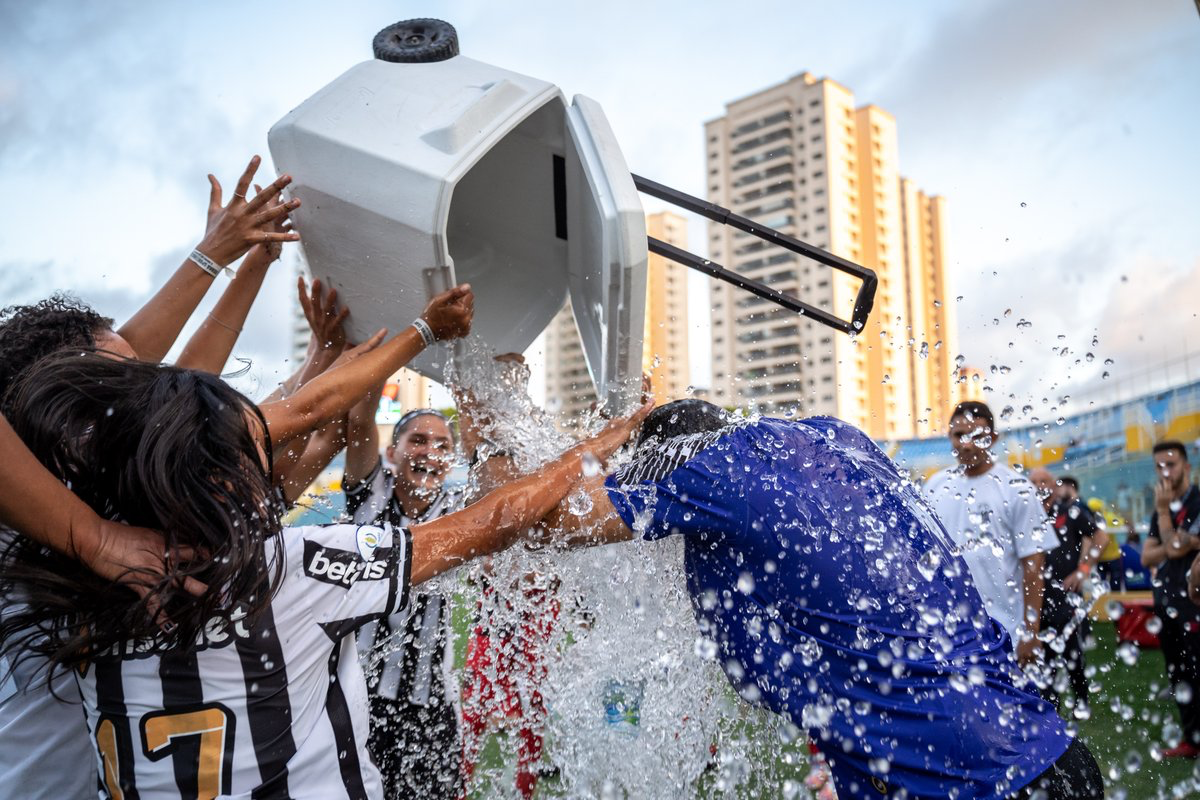 Erivelton Viana e Boiadeiro se despedem do time feminino do Ceará 2 Posts